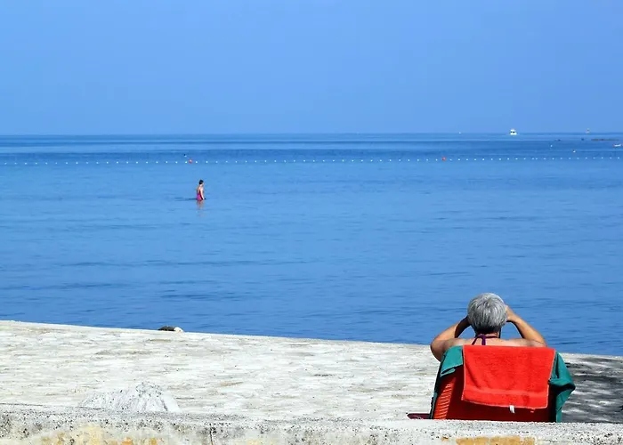 With A Parking Space - 6992 Daire *