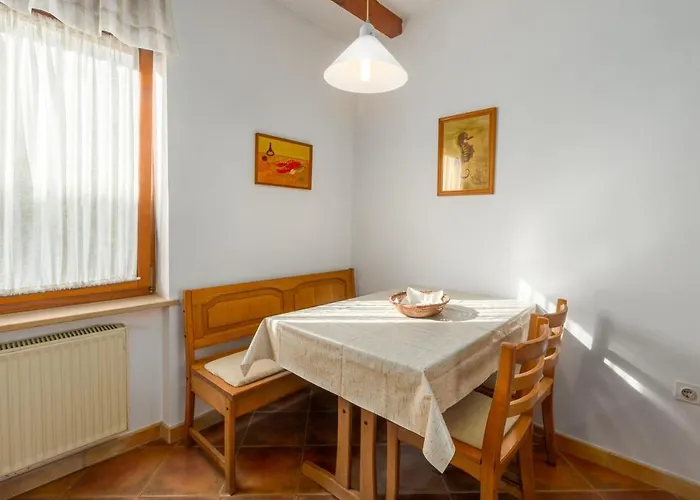 With A Parking Space - 6992 *