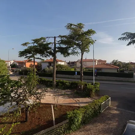 Apartment With A Parking Space - 6992